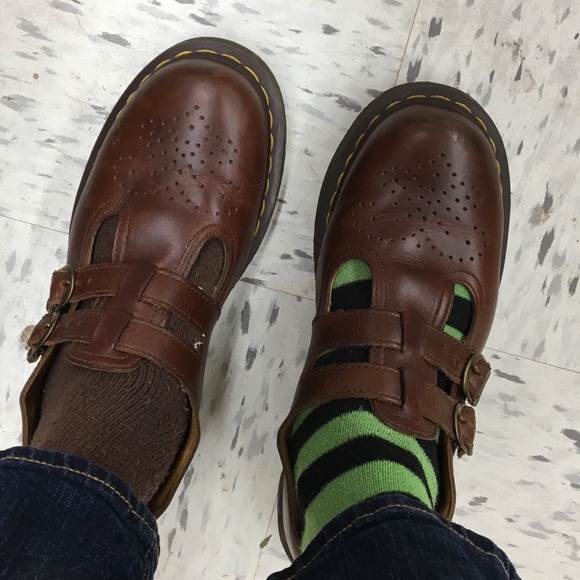 Meet your Posher, Janelle - Picture 5 of 6